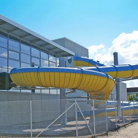 Дом отдыха Grosses Grundstueck Fuer Ganze Familie Дамп